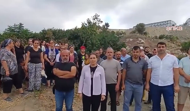 Samandağ'ın Kurtderesi Mahallesi’nde vatandaşlar nöbette