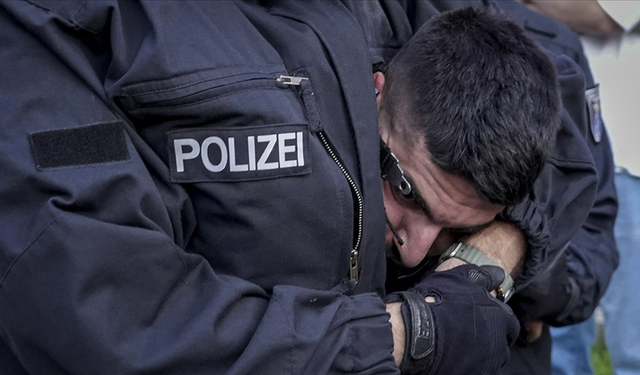 Almanya'daki Filistin eylemine polis müdahalesi