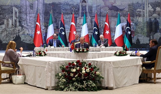 Türkiye-İtalya-Libya zirvesi İstanbul'da başladı