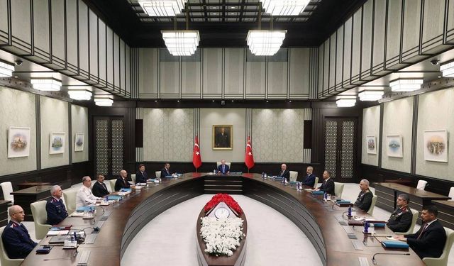 YAŞ kararları belli oldu: Selçuk Bayraktaroğlu, Genelkurmay Başkanı olarak atandı