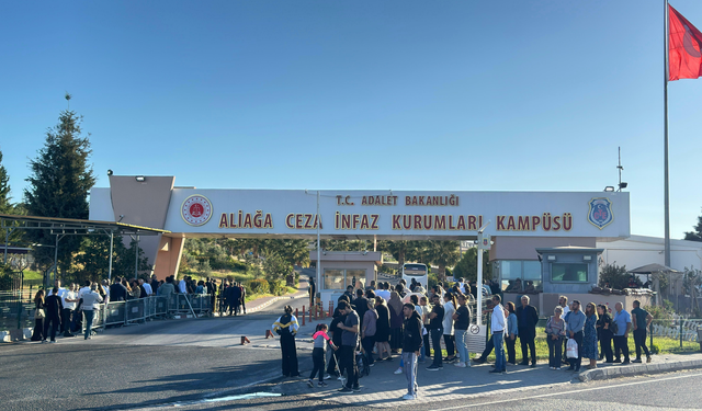 Tunç Soyer'in de yargılandığı dava başladı