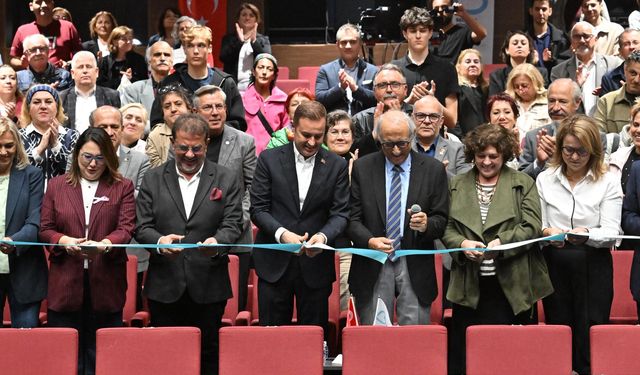 1. Balıkesir Kitap Fuarı görkemli törenle açıldı