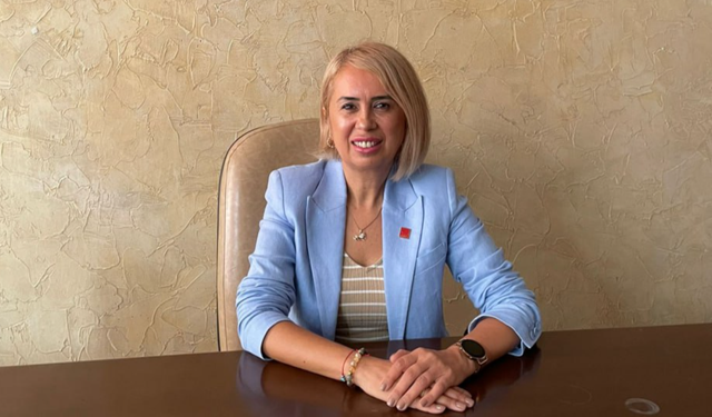 “Cumhuriyet, kadınların özgürlükle buluştuğu devrimdir”