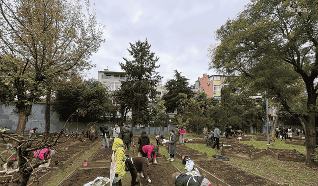Moda'da lüks konut ihalesine karşı mücadele 55'inci gününde: Alanı, ranta teslim etmeyeceğiz