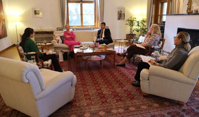 Adıyaman Belediye Başkanı Tutdere, İsveç Büyükelçisi Mard'a iade-i ziyarette bulundu