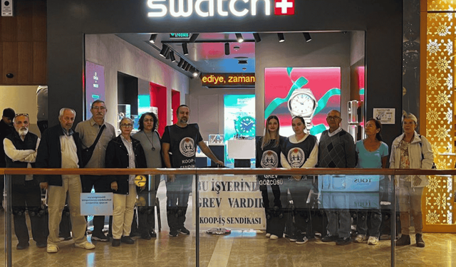 Swatch Antalya Mağazası’ndaki greve SOL Parti’den dayanışma ziyareti