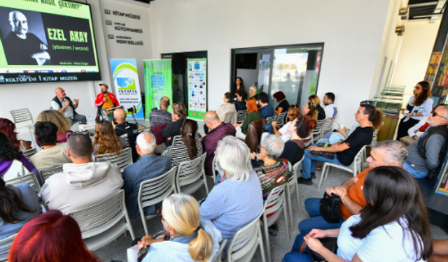 Ezel Akay, Fethiye Film Festivali'nde sinemaseverlerle buluştu