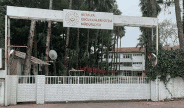 Antalya'da yurt skandalı: 5 aylık bebek beşiğe sıkışarak can verdi