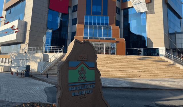 İBB'de rüşvet sayılan bağış AKP'li belediyede kabul edildi