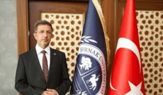 Şırnak Üniversitesi'nden tam itaat iddialarına yalanlama: Söz konusu görsel dijital ortamda manipüle edilmiştir