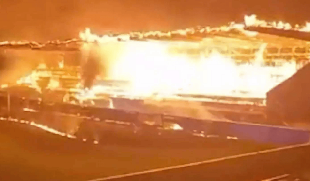 Finlandiya'da küme düşen FC Haka'nın stadını yaktılar