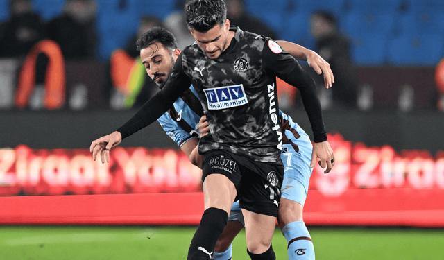 Trabzonspor'da seri sonu: 221 gün sonra evinde Alanyaspor'a 1-0 yenildi