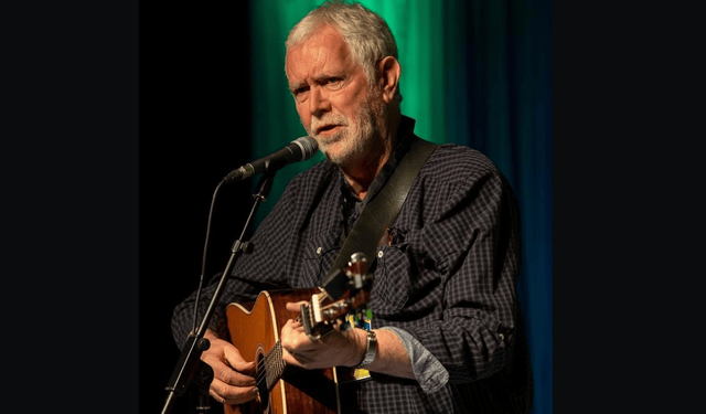 1994 Eurovision'un birincisi McGettigan da İsrail'in yarışmaya katılmasına tepki olarak ödülünü iade edecek