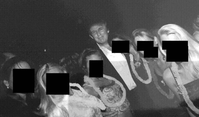 ABD'de, Epstein'in albümünden Başkan Trump'ın da yer aldığı 19 yeni fotoğraf paylaşıldı