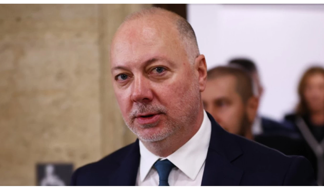 Bulgaristan Başbakanı Rosen Jelyazkov, istifa etti