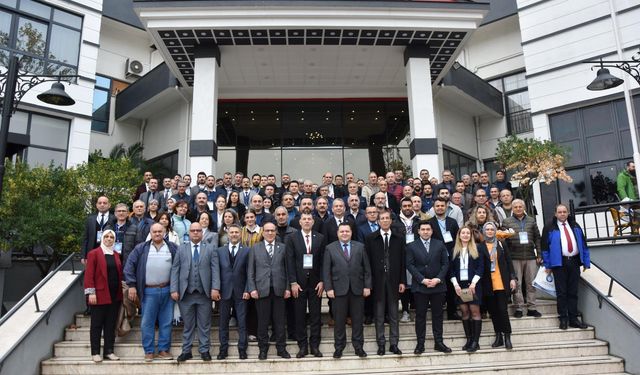 Türk Eğitim-Sen’de Koray Özgürler yeniden başkan