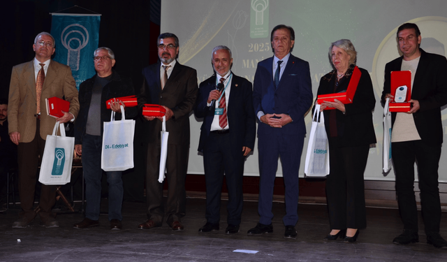 Manisa’da Kültür, Sanat ve Edebiyat Ödülleri Sahiplerini Buldu