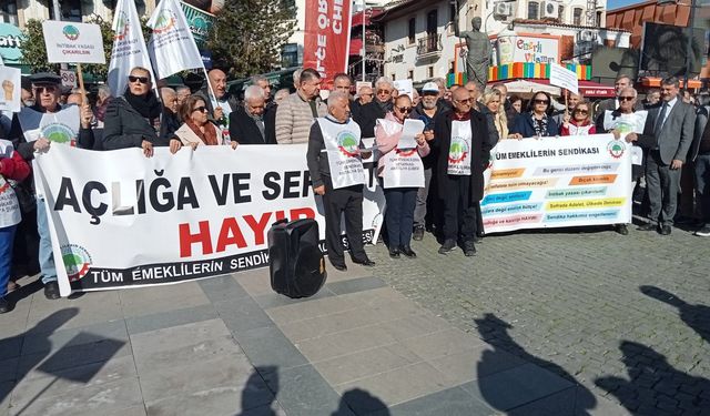 Emekliler Antalya’da sokağa çıktı: Bu yağma düzeni yıkılacak