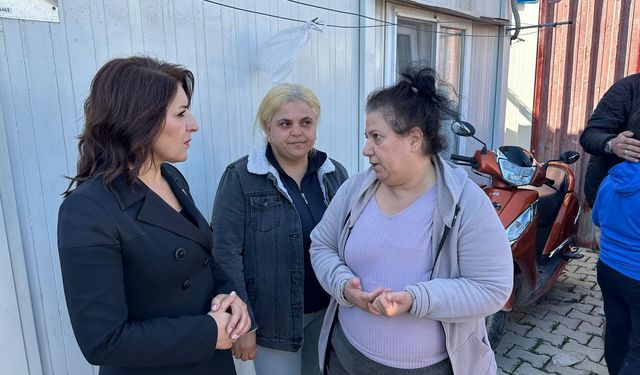 Gülcan Kış: Deprem bölgesinde enkazı CHP’li belediyeler kaldırıyor