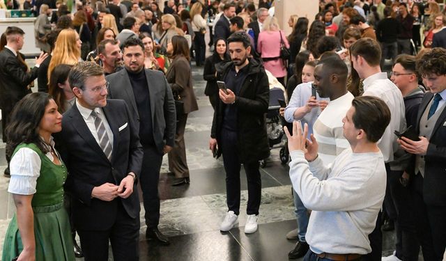 Almanya'nın Nürnberg kentinde 5 bin 89 kişi Alman vatandaşlığına geçti: Türkler ilk sırada