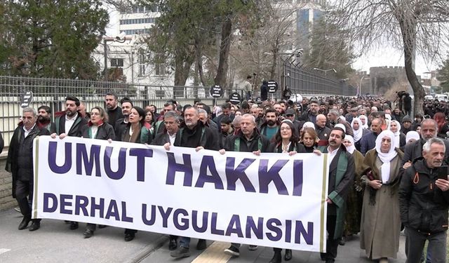 ÖHD ve 16 bölge barosundan Diyarbakır’da “umut hakkı” yürüyüşü: AİHM kararları derhal uygulanmalı