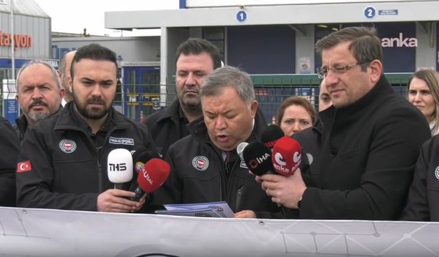 Hayatını kaybeden polis memuru için TÜVTÜRK önüne siyah çelenk: TÜVTÜRK acilen kamulaştırılmalı