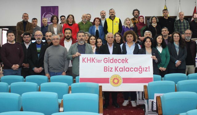 Eğitim-Sen'den Barış Akademisyenleri açıklaması: AYM'ye bireysel başvuruda bulunacağız