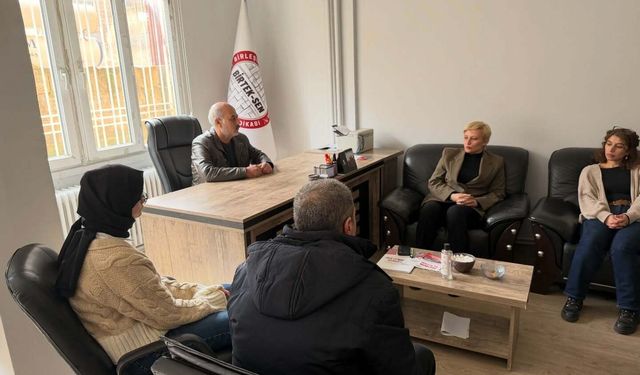 DEM Partili Koca cezaevinde BİRTEK-SEN Genel Başkanı Mehmet Türkmen'i ziyaret etti