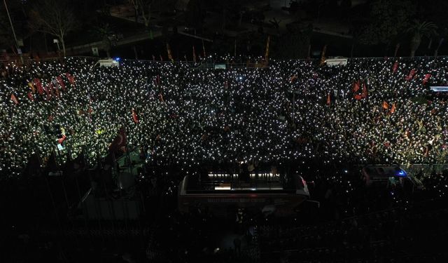 Özgür Özel: Erdoğan, tarihe cumhurbaşkanı değil, cunta başkanı olarak geçecek