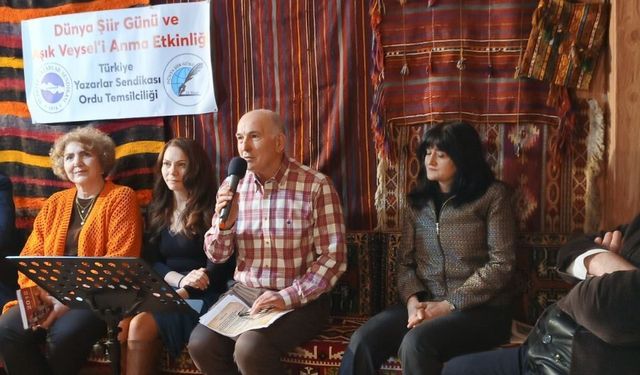 TYS'den Dünya Şiir Günü ve Aşık Veysel'i anma etkinliği