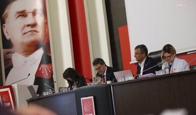 CHP PM, yeni yol haritası için Özgür Özel başkanlığında toplandı