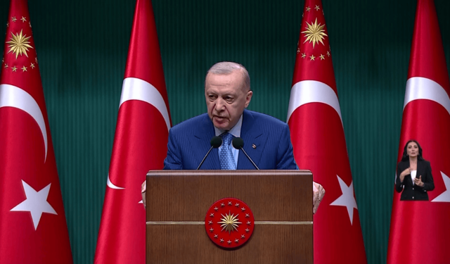 Erdoğan: Bazı dijital paylaşım uygulamalarının çocuklarımızın zihnini iğfal ettiği bir dönemi yaşıyoruz