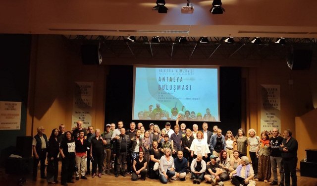 Halkların İklim Zirvesi Antalya ilk buluşmasını gerçekleştirdi: Buradayız, güçlüyüz, 1 Mayıs’ta HİZ Korteji’ndeyiz!