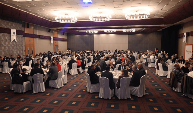 İnşaat Mühendisleri Odası Antalya Şubesi üyeleriyle buluştu: Depreme dirençli kent için kararlıyız