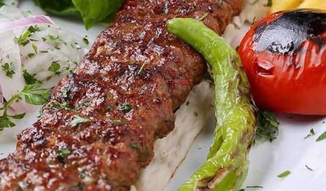 Turiste 1500 sterline kebap satan kişi tutuklandı