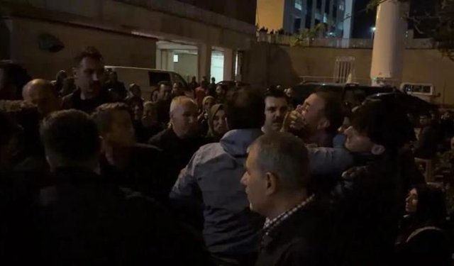 Saldırıda ölenlerin yakınları Kahramanmaraş Valisi Ünlüer'e tepki gösterdi