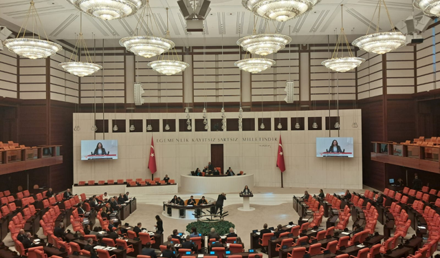 TBMM Genel Kurulu'nda muhalefet partilerinin önerileri reddedildi