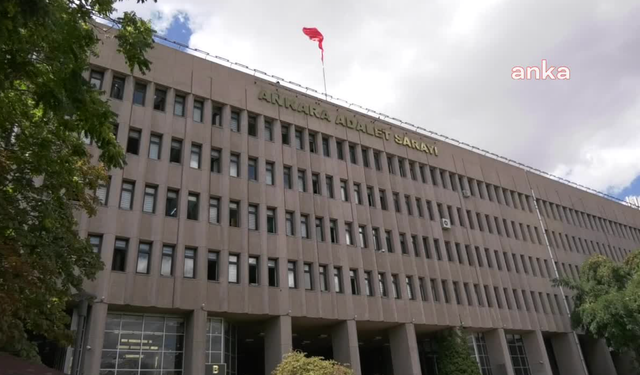 FETÖ firarisi Cevheri Güven'e bilgi sızdırma davasında 3 beraat