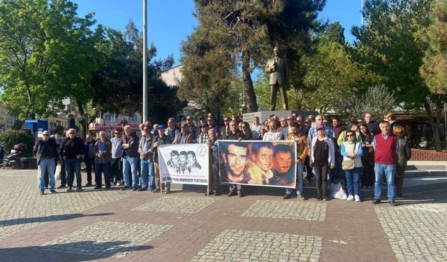 Gelibolu Emek Dayanışma Platformu, idamlarının 54. yılında üç fidanı andı