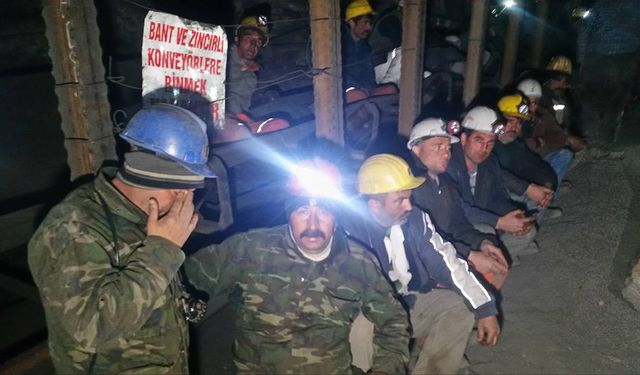 Amasya'da Maden İşçileri Yeraltında Açlık Grevine Başladı