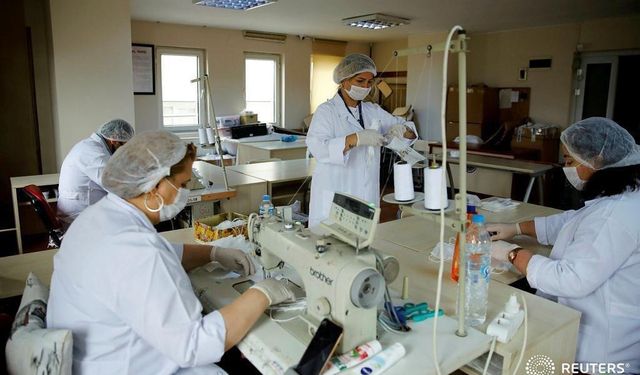 Avcılar Belediyesi'nin işitme engelli maskesi dünya basınında