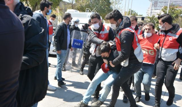 Direnişteki işçilerin 1 Mayıs Platformu adıyla yaptıkları basın açıklamasına polis müdahalesi: 30’dan fazla kişi gözaltı