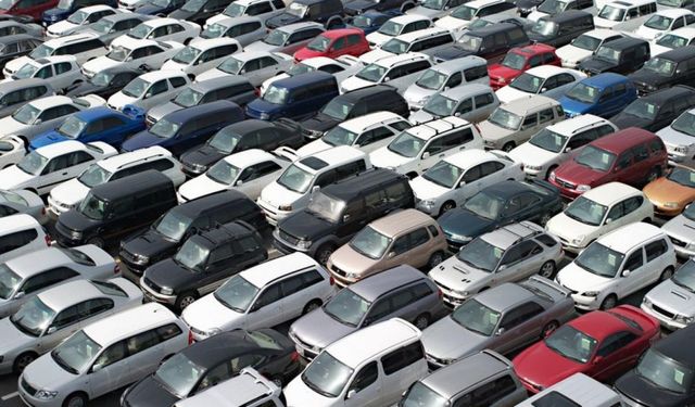 Rüyada araba görmek ne anlama gelir