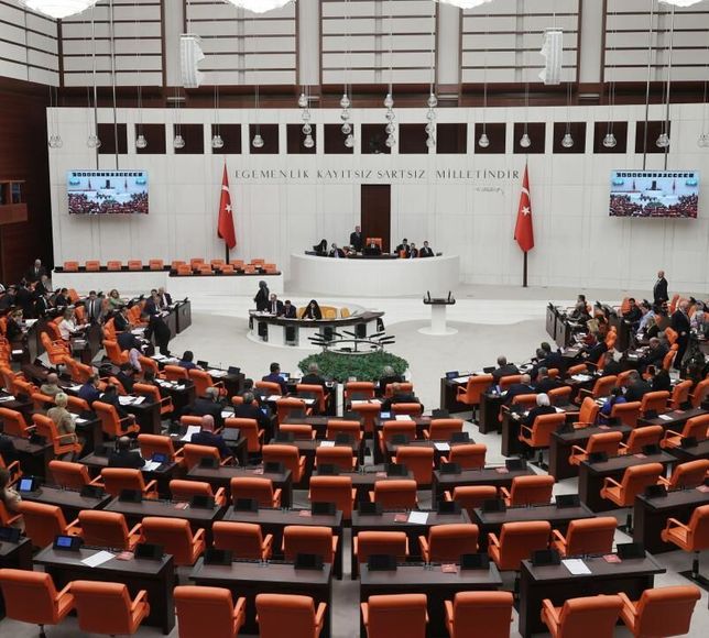 Fahiş site aidatları düzenlemesi yasalaştı
