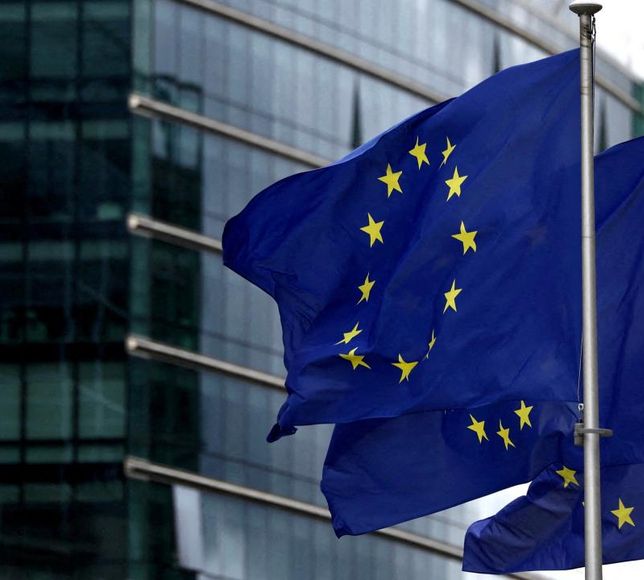 AB Meta'yı WhatsApp'taki yapay zeka kısıtlamaları nedeniyle suçladı