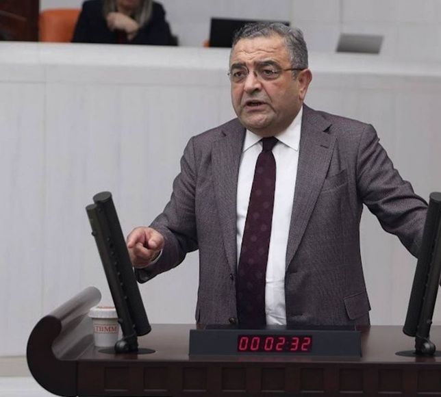 CHP’li Tanrıkulu’ndan “Ülkemi terk et" diyen İyi Parti’li Karakaş’a: Kürt meselesi tam da budur