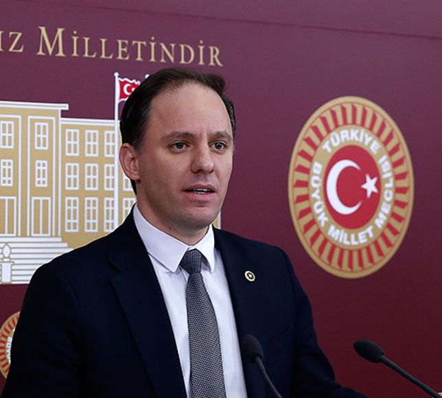 Yavuzyılmaz: İzmir-Çeşme Otoyolu özelleştirilirse geçiş ücreti yüzde 300 artabilir