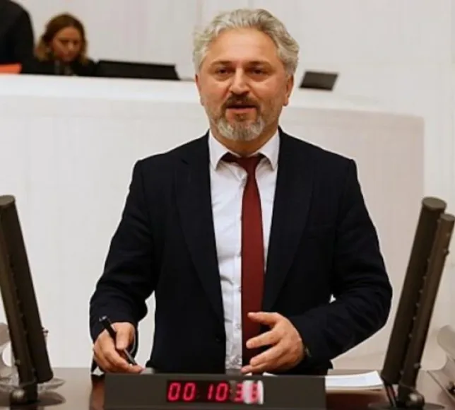 ESP'ye yönelik operasyonda gözaltına alınan Eş Genel Başkan Çepni dahil 40 kişi tutuklandı