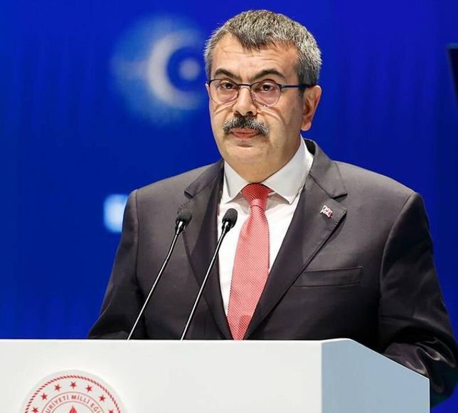 Türkiye Komünist Hareketi'nden Bakan Tekin hakkında suç duyurusu