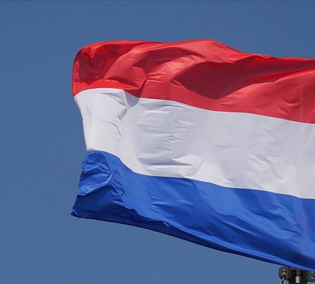 Amsterdam'da Yahudi okuluna saldırı: Belediye Başkanı "kasıtlı" dedi